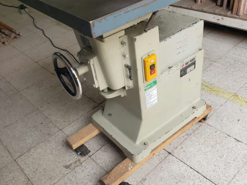 Ruteadora de madera fija, para fresado en carpintería y centros de corte HOLY WOOD