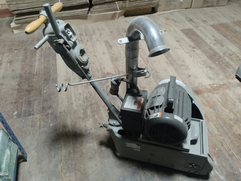 Maquina para lijar pisos Clarke American 8
