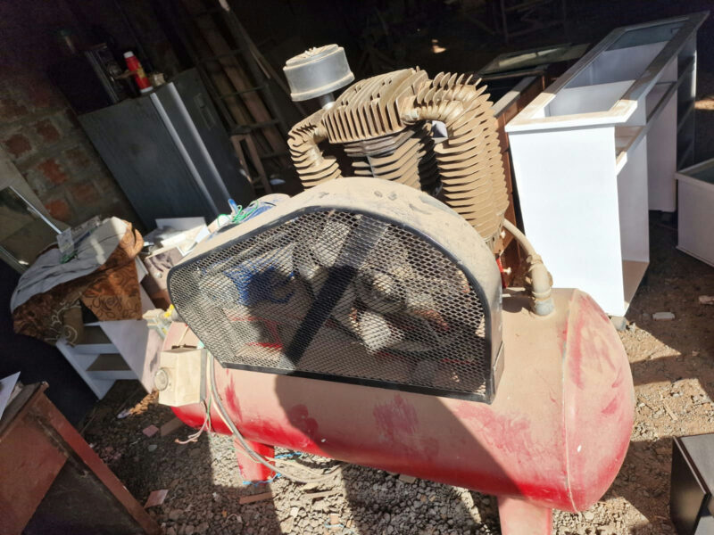 Compresor de aire usado SFM 2 pistones