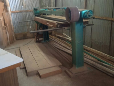 Lijadora de banda con mesa | Usada