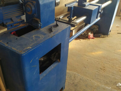 Torno para madera usado