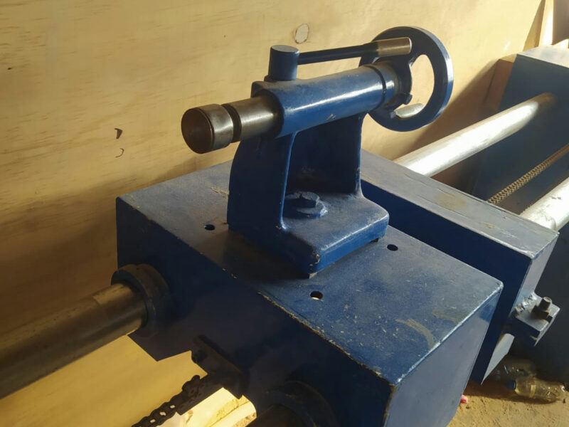 Torno para madera usado
