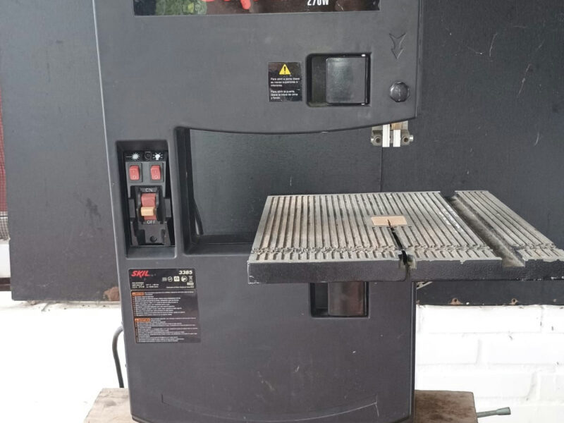 Sierra Sinfin de mesa marca Skil