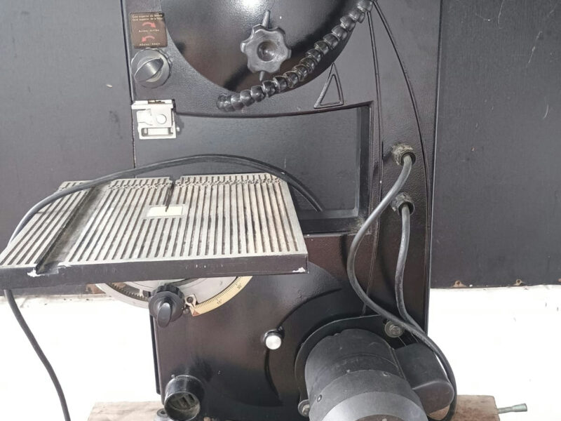 Sierra Sinfin de mesa marca Skil