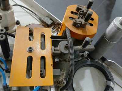 PICCOLINA110-COMEVA / ENCHAPADORA DE CANTOS