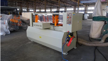 MÁQUINA SACABOCAOS DE DOBLE CABEZAL PARA LARGUEROS DE ESTIBA AMERICANA SF7013