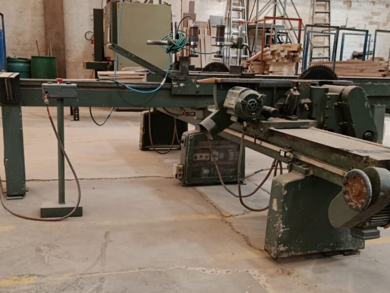 PERFILADORA DE PUERTAS MARCA OMER