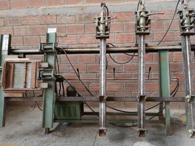 PRENSA HIDRÁULICA PARA MUEBLES